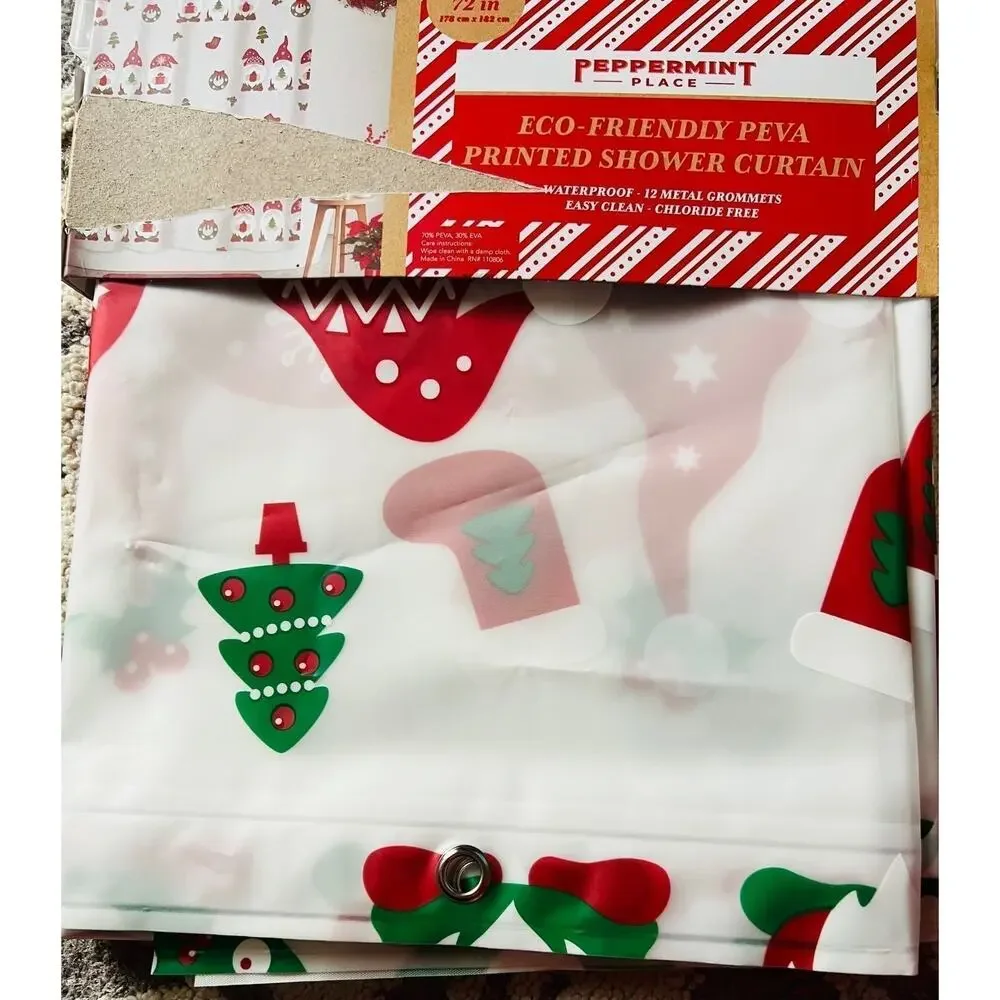 NIB❤️Peppermint Place Holiday Santa Peva Shower Curtain